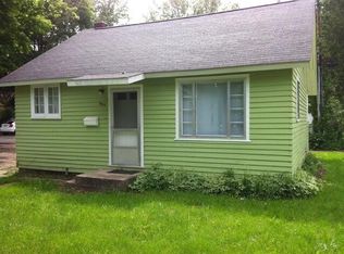 904 S Franklin St, Mount Pleasant, MI 48858