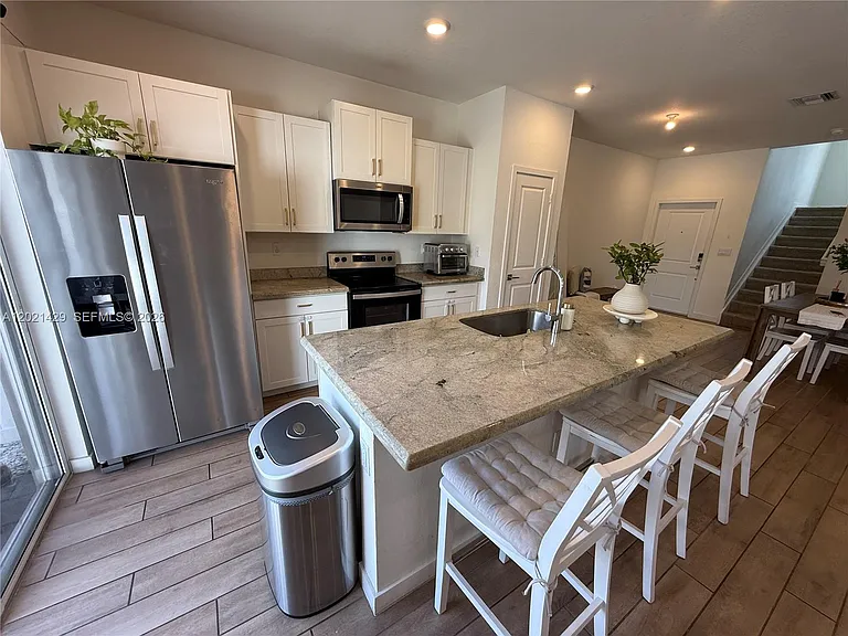 779 SE 18th St #779 — Photo 8