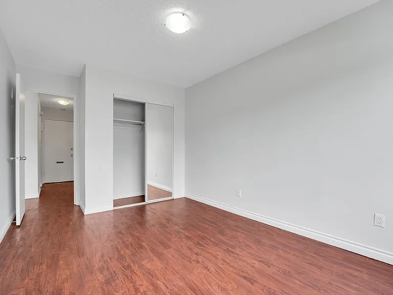 435 Ash St — Photo 7