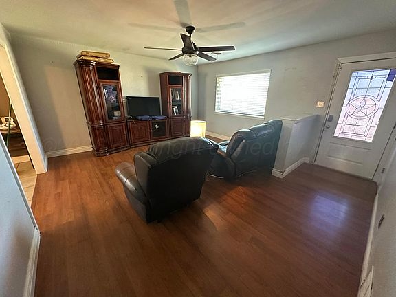 2nd image of 302 Arroyo Verde Dr