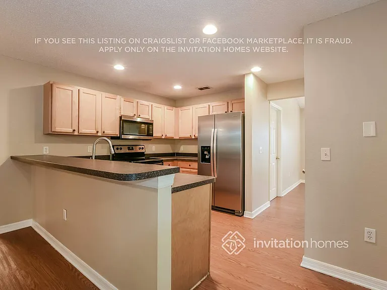 1493 Jupiter Ave — Photo 6