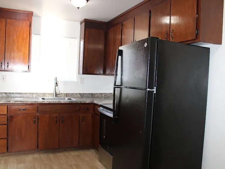 191 Pinole Ave — Photo 12