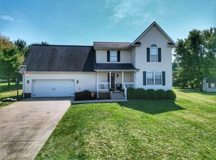 110 Maple Run Estates Dr, Springville, IN 47462