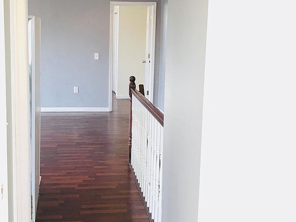 5th image of 3001 McKinley St APT 2