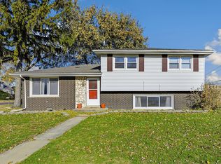 11551 S Komensky Ave, Alsip, IL 60803