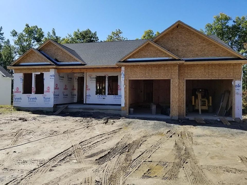 2nd image of 29 Dogwood Dr