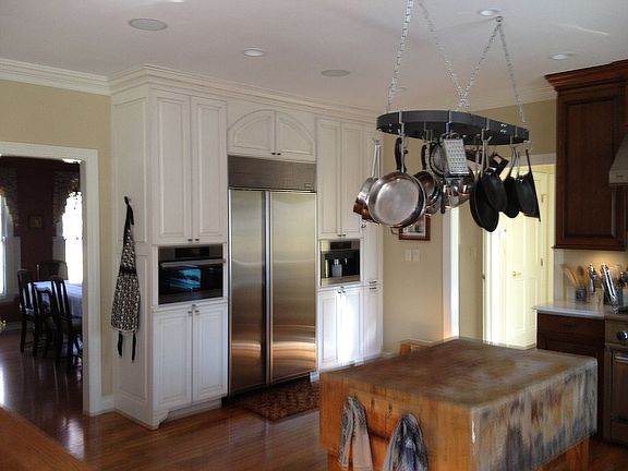 3rd image of 2331 Lostwood Ct