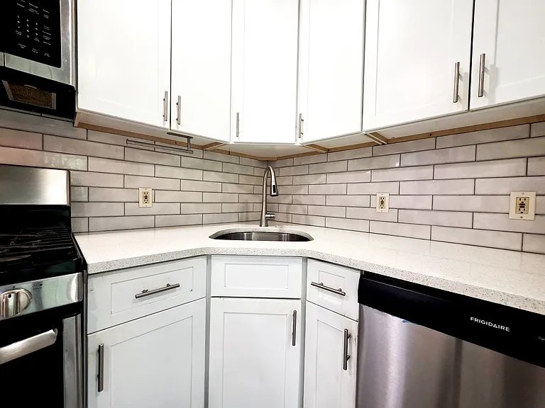 616D Grand Ave — Photo 11