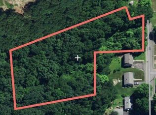 32 North St, South Hadley, MA 01075