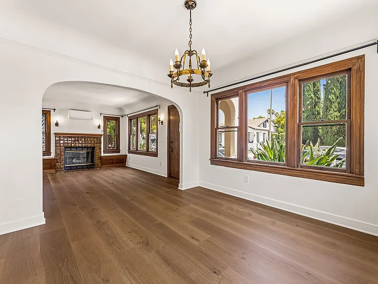 741 Granada St — Photo 4