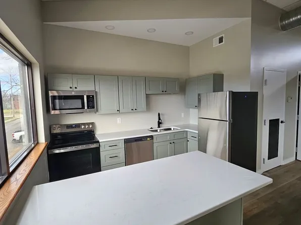 41 W Division St, Evansville, IN