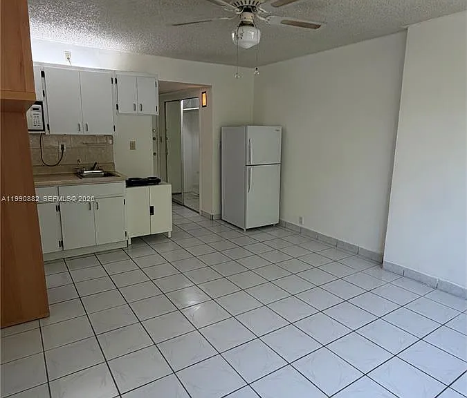 6484 Indian Creek Dr #107 — Photo 7