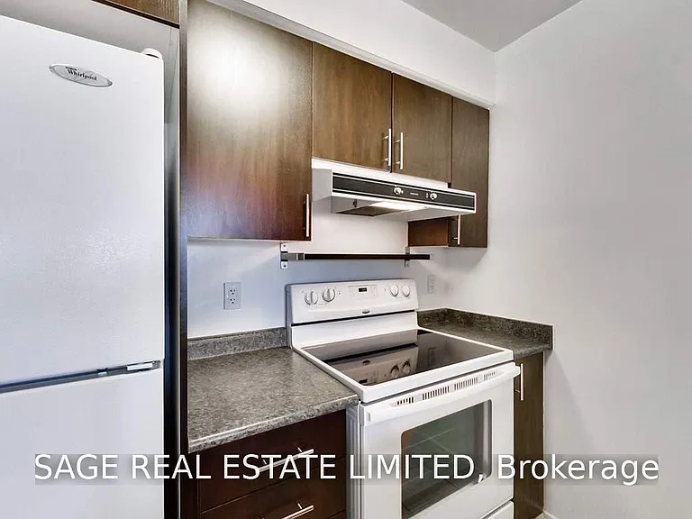 60 Heintzman St #636 — Photo 7