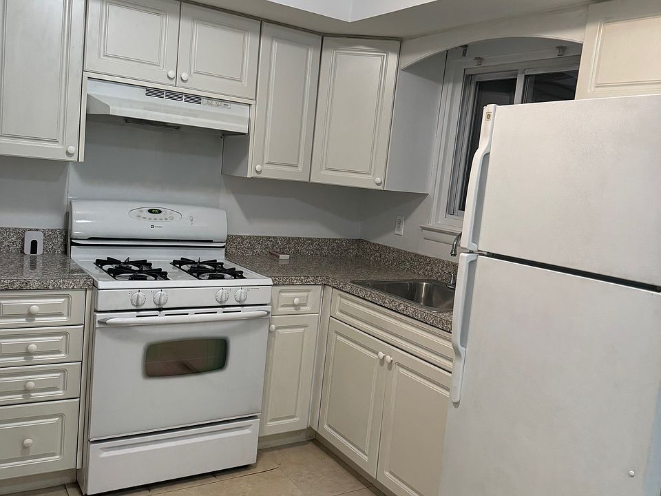 1st image of 116 North Ave #1A
