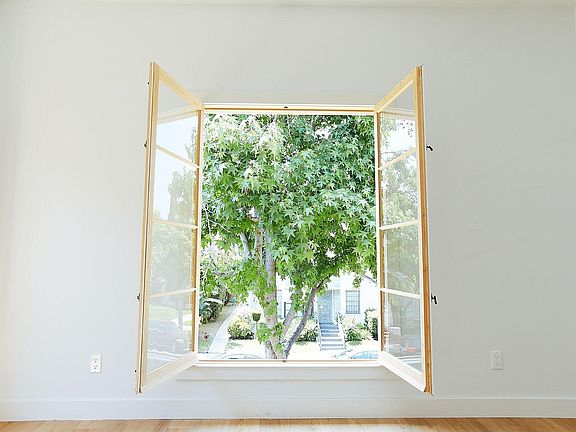 4th image of 428 N Orange Grove Ave APT 204