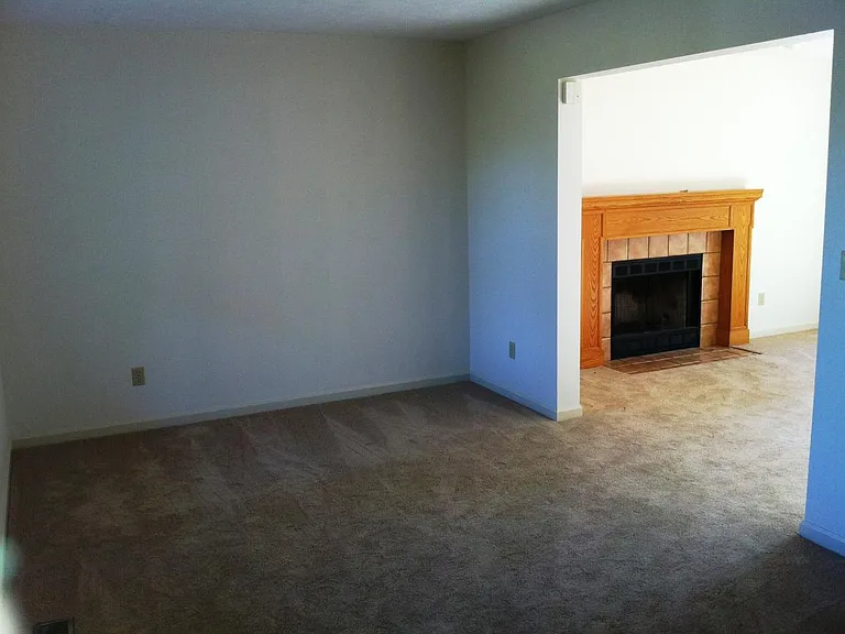 Living Room to Fam Room