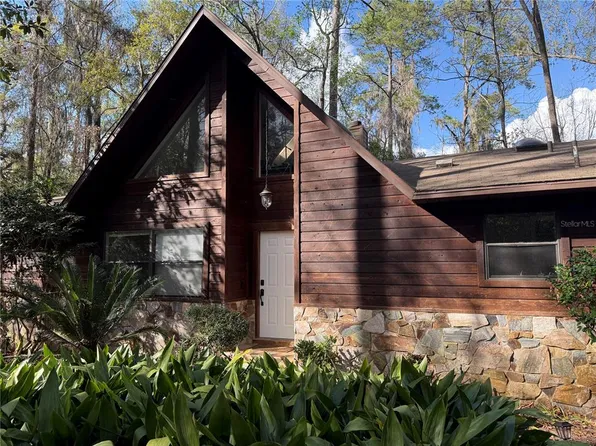 7008 NW 44th Pl, Gainesville, FL 32606