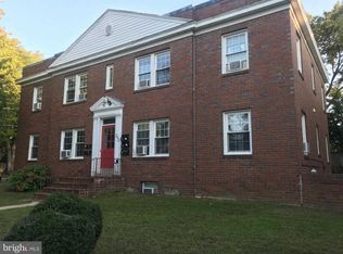 702 22nd St S APT 3, Arlington, VA