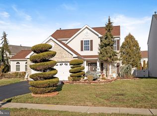 44 Sandstone Rd, East Windsor, NJ 08520