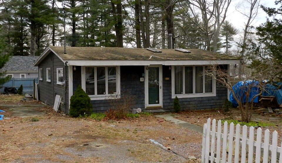 1st image of 10 Carrie St