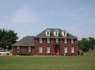 282 Meadow Wood Rd, Gadsden, AL 35901