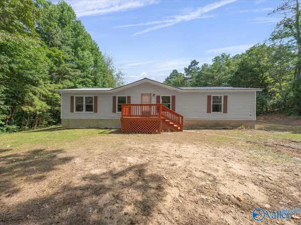 214 Willmon Dr, Scottsboro, AL 35769