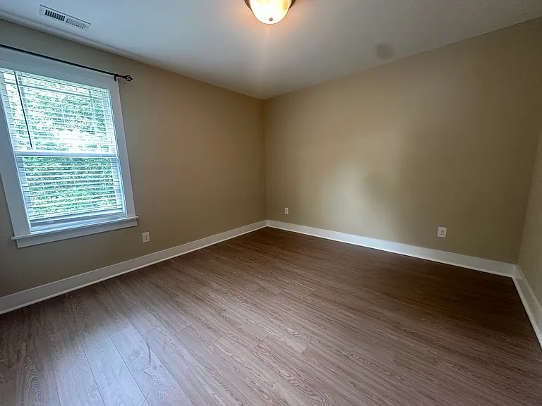 71 Wood Green Dr — Photo 26