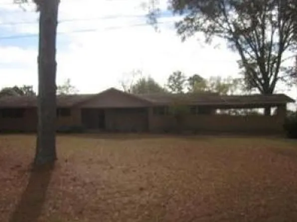 409 Bernice Hwy, Farmerville, LA 71241