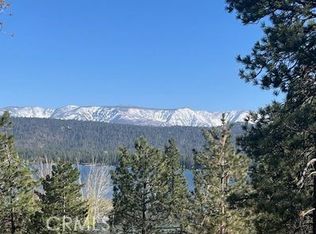 39405 Garden Pl, Fawnskin, CA 92333