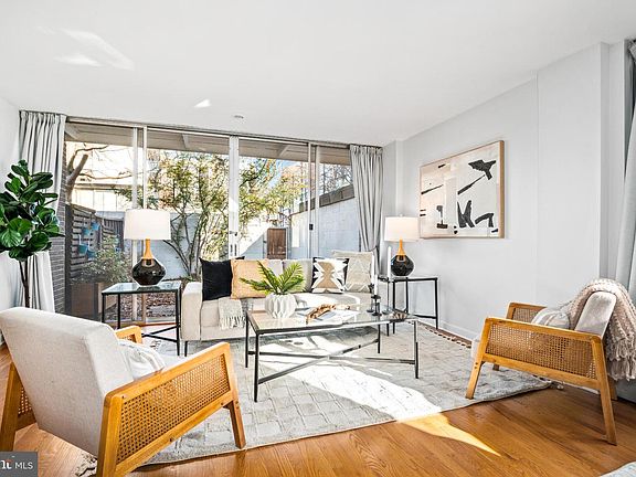 5th image of 345 O St SW