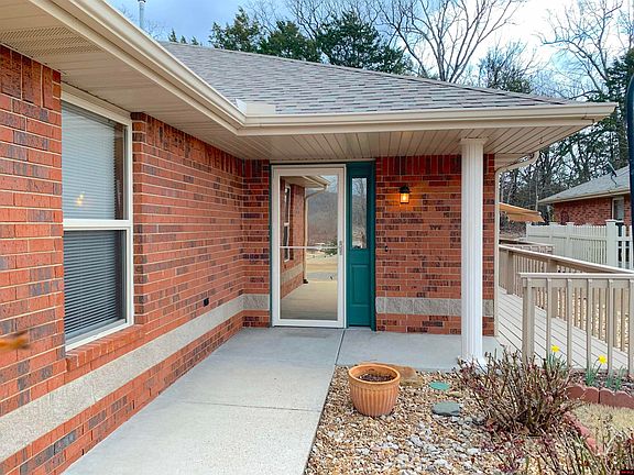 2nd image of 1322 Old Mill Rd