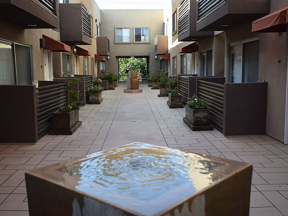 3rd image of 21306 Parthenia St APT 204