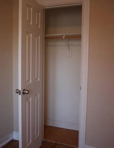 1215 Brush Creek Blvd — Photo 3