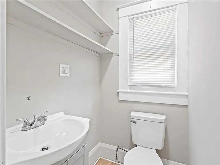 1203 Vance St — Photo 29