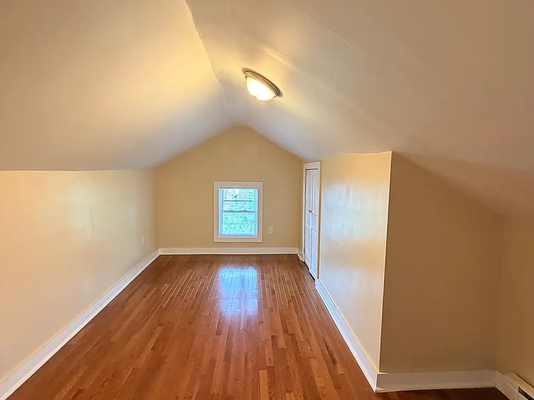 133 Hobart St #2 — Photo 20