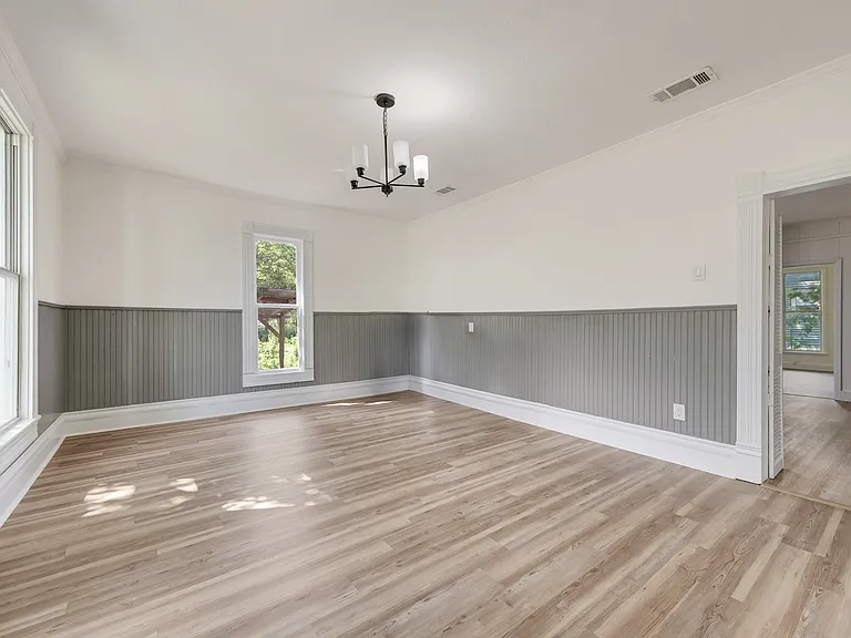 309 Poplar St — Photo 8