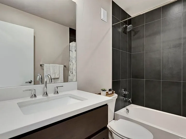 2764 S Bannock St — Photo 19