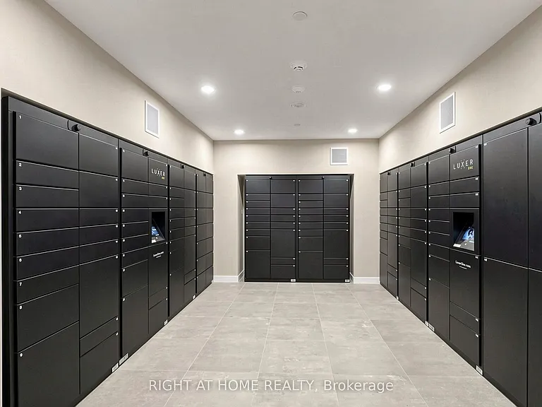 91 Montclair Ave #1009 — Photo 34