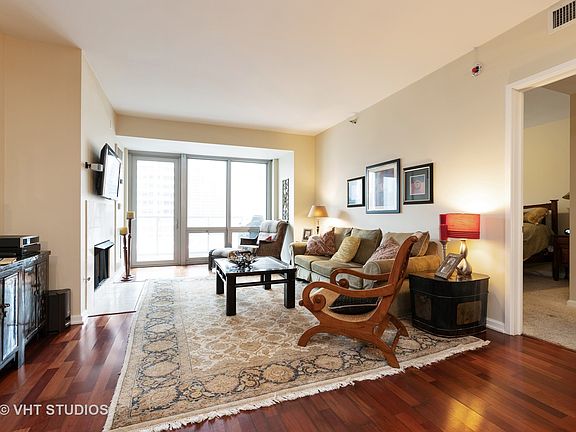 2nd image of 160 E Illinois St APT 1302