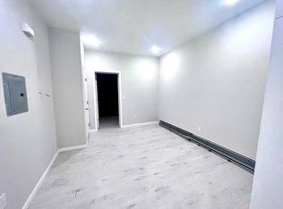 193 Parkhurst St #3R, Newark, NJ 07114