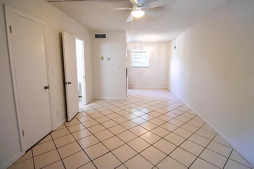1505 SW 2nd St #209 Photo 1