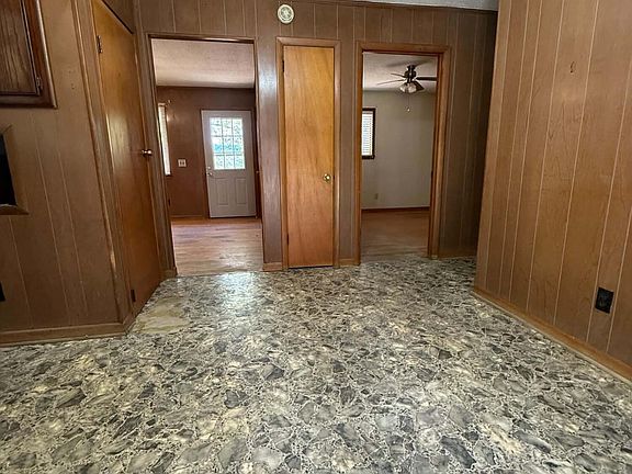 4th image of 80 Tom Newman Rd