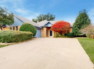 3713 Teal Ln, Bedford, TX 76021