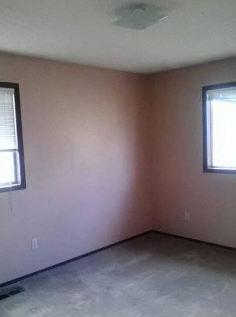 1st image of 842 N Eisenhower St