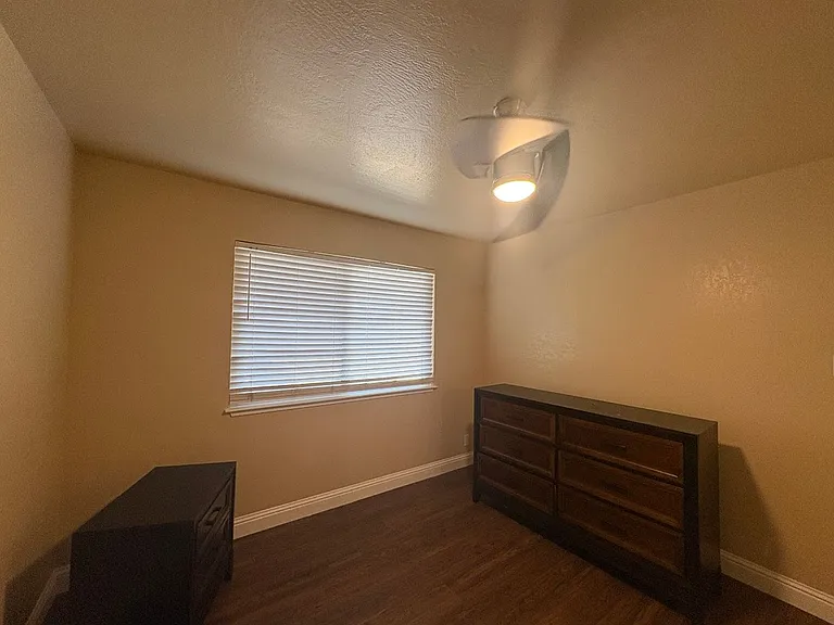 1707 W Swain Rd #3 — Photo 16