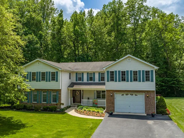 9095 Soapberry Ct, Bel Alton, MD 20611