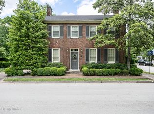 318 N 2nd St, Bardstown, KY 40004