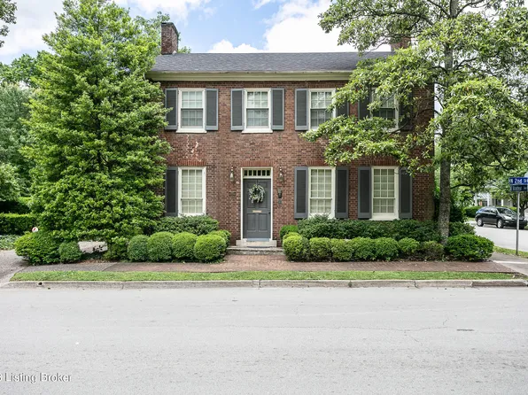 318 N 2nd St, Bardstown, KY 40004