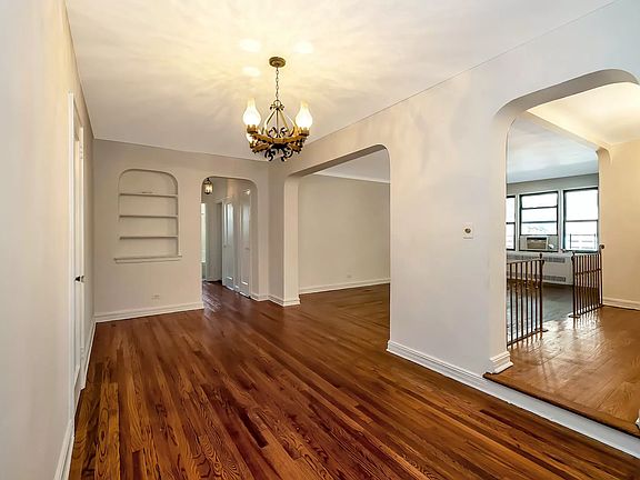 3rd image of 69-10 Yellowstone Blvd #125