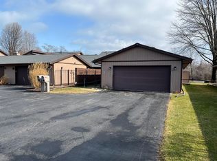 2204 Island Dr, Michigan City, IN